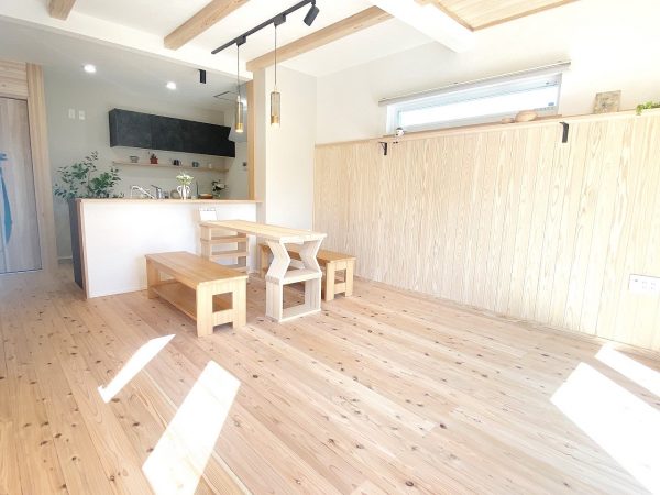 小松島新堤　B棟