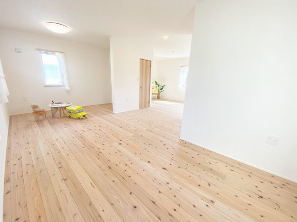 小松島新堤　B棟