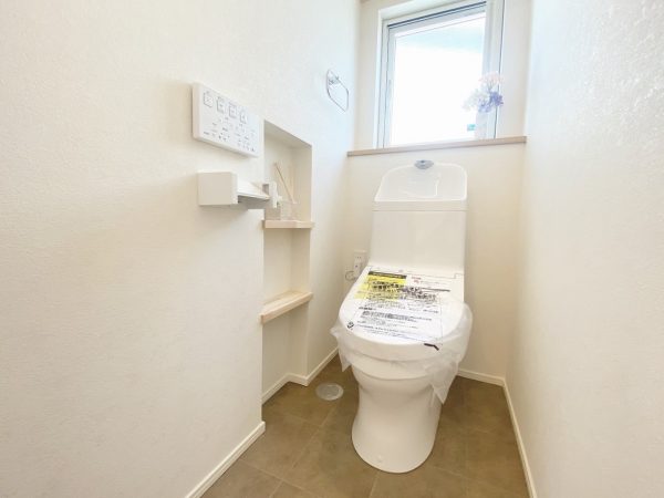 小松島新堤　B棟