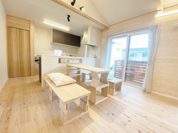 岩沼市早股　A棟ひらや