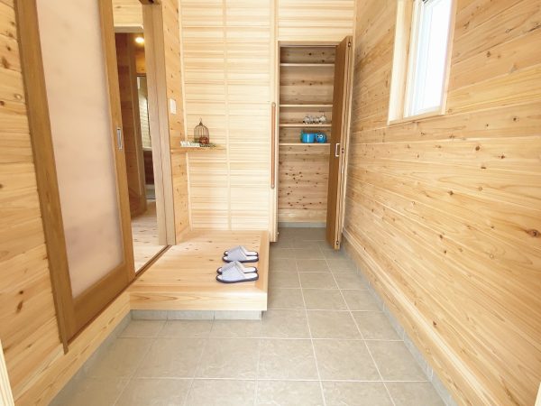 岩沼市早股　B棟ひびき